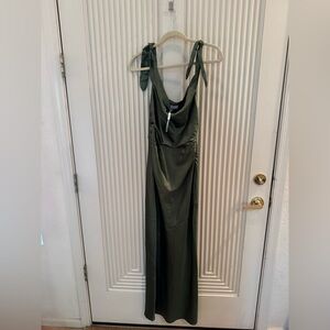 Petal & Pup Forest Green Maxi Dress